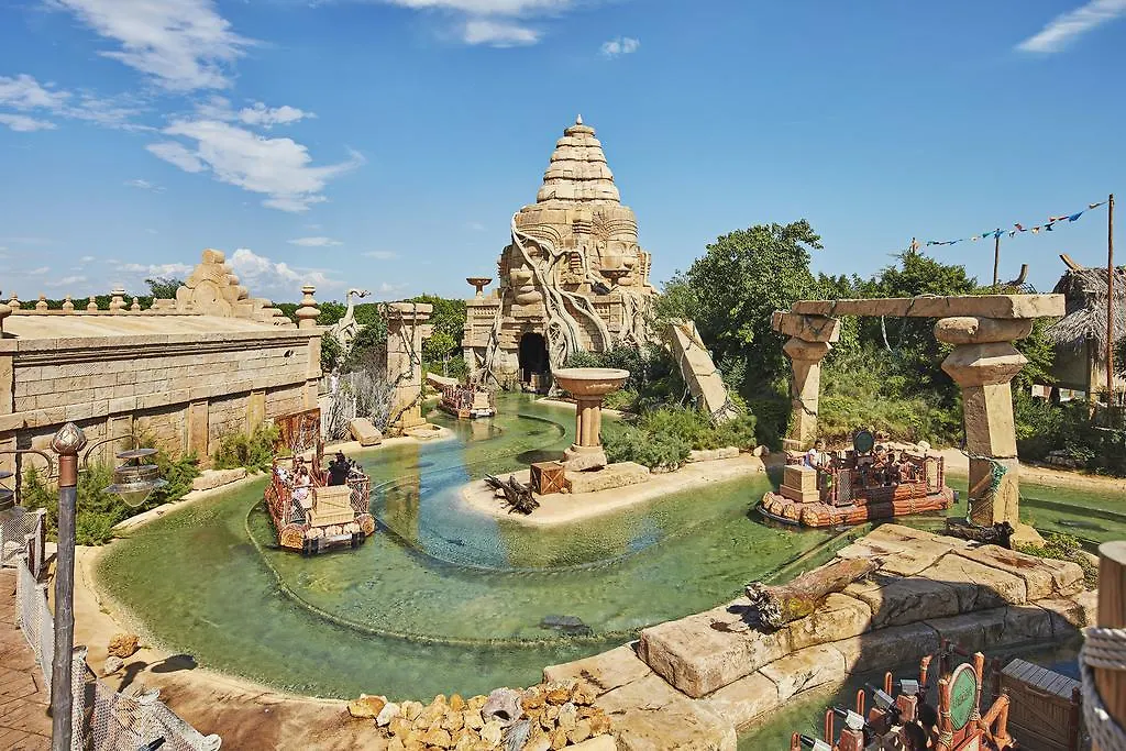 Portaventura Hotel Lucy'S Mansion - Includes Unlimited Access & Express Wristband To Portaventura Park & Ferrari Land 萨洛
