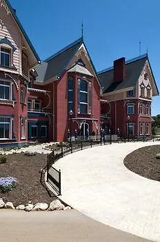 Portaventura Hotel Lucy'S Mansion - Includes Unlimited Access & Express Wristband To Portaventura Park & Ferrari Land Salou
